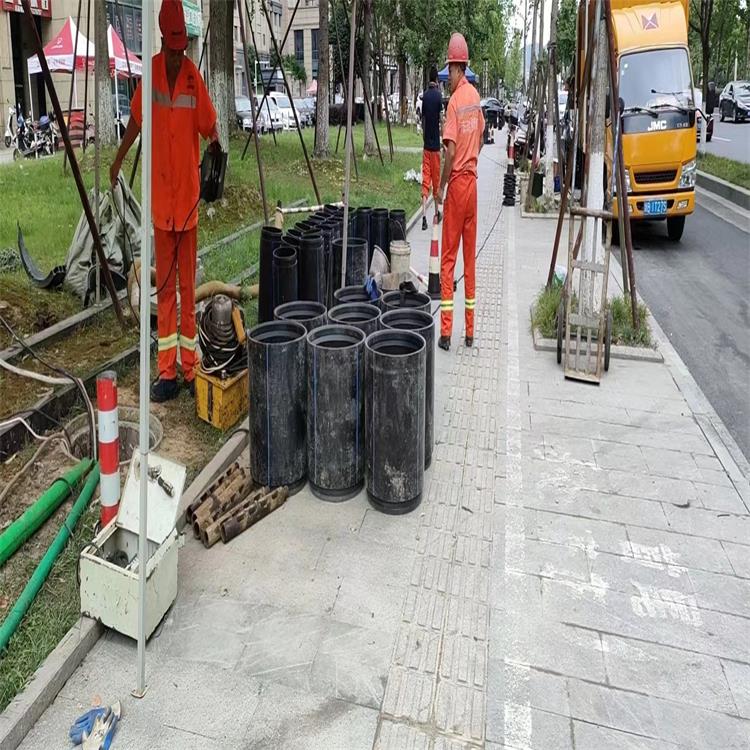 隆子管道短管置换修复